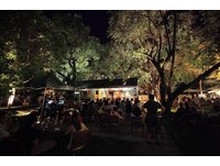 整个8月　众多原住民歌手开唱嗨翻“铁花村”