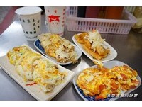 夜猫子的明灯！高雄深夜早餐店　人气手工菜脯蛋饼