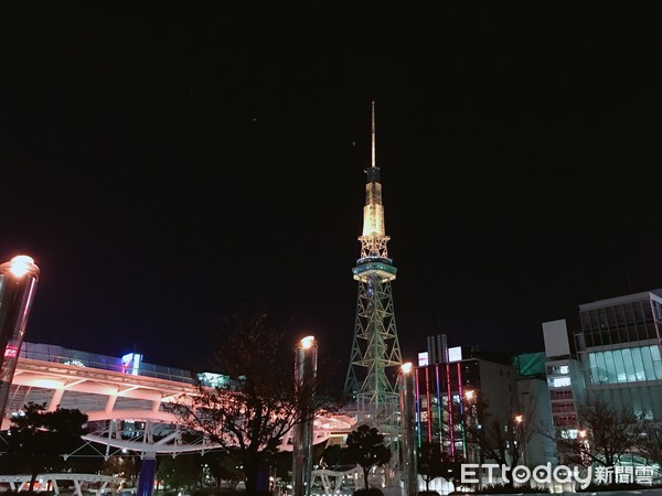 ▲名古屋电视塔、绿洲21水之宇宙船。（图／记者赖文萱摄）