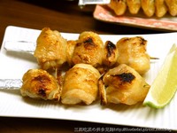 深夜居酒屋！一次品尝多种鸡肉串烧　搭杯小酒好满足