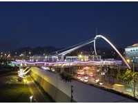 台北新地标！淡水河畔大扇贝“迪化跨堤景观平台”