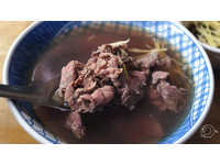 文章、永乐、阿村、圆环！台南人气牛肉汤大评比