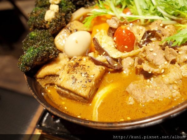 ▲GARAKU汤咖喱台北信义店。（图／kuni提供）