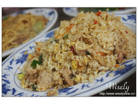 平价深夜热炒店！必点招牌炒饭、炒面
