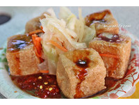 温哥华夜市吃得到台湾味！臭豆腐、芋圆豆花一解思乡情