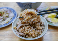 黄石市场人气小吃店！散发麻油香气的油饭、酸甜羹汤