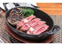 老饕们的最爱　全台20家提供干式熟成牛排的餐厅大集合