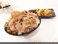 台式卤肉饭变身“鸭鲁饭”　与当归鸭肉汤的完美搭配
