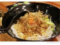 台东人气古早味！特制辣酱佐米台目、绵密细致的凤梨冰