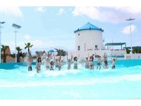 小小CEO夏令营配水陆乐园　东森渡假酒店让全家乐一夏