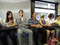 这样做很没礼貌！在日本搭电车别犯的“7个NG行为”