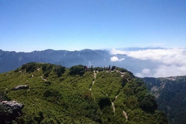 ▲台中近郊户外景点Top5户外露营登山秘境。（图／Tripbaa提供）