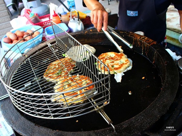 ▲台南无名葱油饼小摊。（图／台南先生提供）