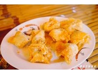 安平老街上瑞珍虾仁馄饨　独门酱汁让它走了一甲子