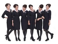 复兴航空空姐桌月历　小陈乔恩入列主打“亲切笑容”
