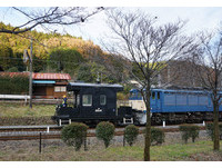 废弃车站变“铁道文化村”　3万日圆就能学开爬山火车