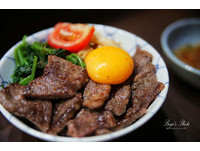 个性小店依订位多寡准备食材　现场排队不一定吃得到