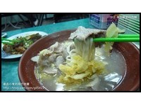 Q弹猪肉搭配清爽浓郁汤头　汐止必尝的酸菜白肉面