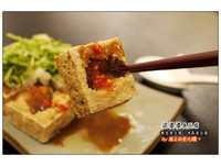 半世纪不变的美味　台中臭豆腐老店皮酥内软、层次分明