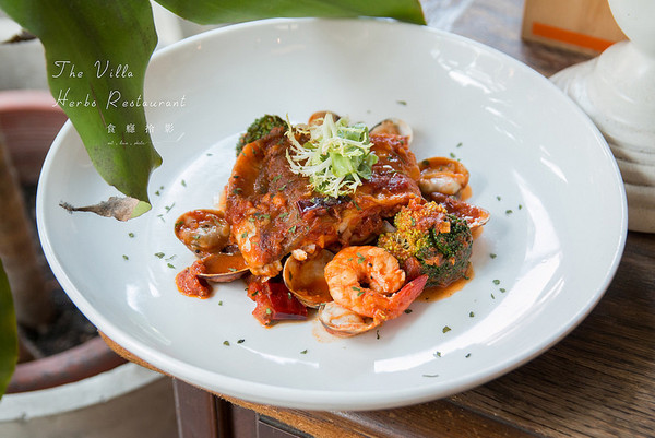 台北市 The Villa Herbs Restaurant。(图/食瘾,拾影提供)