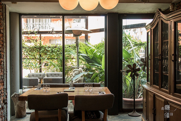台北市 The Villa Herbs Restaurant。(图/食瘾,拾影提供)