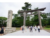 觅良缘　出云大社、八重垣神社参拜人潮绵延不绝