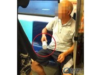 快讯／北捷惊见阿伯挥酒瓶咆哮：年轻人坐什么博爱座？