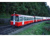 “跟着森铁去旅行”邮轮式列车9/10首航　每周一班