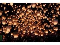 十大媲美国外浪漫景点　平溪天灯夺冠、伯朗大道第六