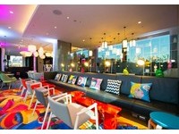 【广编】citizenM酒店温暖节庆氛围　欢庆迎接2018年