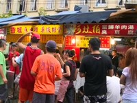 迎战暑假车潮　罗东免费接驳巴士上路