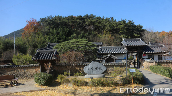 ▲韩国,大邱,药令市,韩服,咖啡厅 。(图/记者吕晓雯摄)