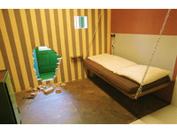 世界最搞怪旅馆　柏林Propeller Island City Lodge