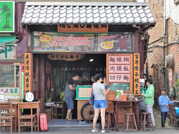 ▲彰化伯公庙口面线糊。(图/旅游夜市趴趴走提供)