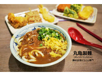 日连锁乌冬面沿袭B级美食风格　百元出头吃到咖喱面
