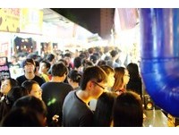 花生卷冰淇淋、炸芋丸　英媒赞：台湾小吃是世界之冠