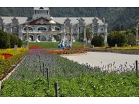 旅游快讯／九族文化村、剑湖山宠爱母亲　门票大折扣　