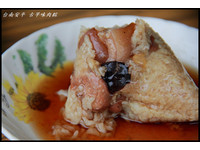 安平人熟悉的城隍庙肉粽老店　仍然保留以肉汤作酱料