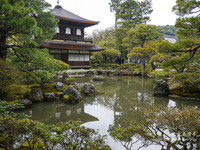 优雅无华的京都银阁寺　游客也为着知名的枯山水而来