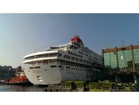 五艘大型客轮同时停靠基隆港　最佳观赏时间为10-17点