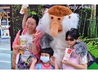 当一日马来西亚人！周末挑战F1赛车、吃叻沙、抽机票