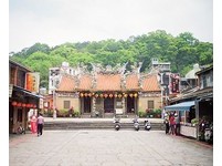 带着怀旧心情　在错综复杂的北埔老街中漫步