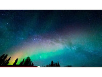 阿拉斯加夜空梦幻般影片　揭开极光神秘面纱