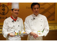 食神胁屋友词来台　不含水“离心豆腐”比蛋还绵密