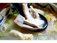 午餐食客／木栅“及品猪肠冬粉油饭”　7~70岁都爱吃！