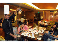 印度人1天喝10杯奶茶？从“奶”的浓度就知受不受欢迎