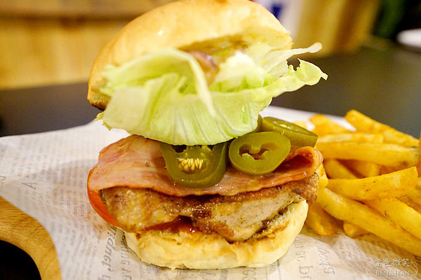▲宜兰J.J burgers 美式汉堡。（图／紫色微笑提供）