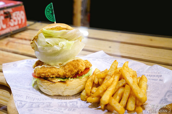 ▲宜兰J.J burgers 美式汉堡。（图／紫色微笑提供）