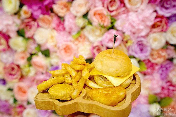 ▲宜兰J.J burgers 美式汉堡。（图／紫色微笑提供）