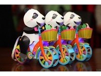 提“圆仔”小提灯搭Kitty猫缆　11日起限量发送